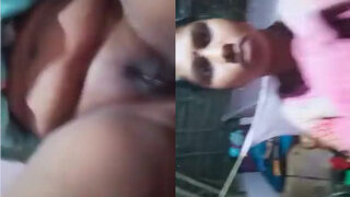 Desi Bhabhi Shows Her Boobs And Pussy | Viral MMS Desi