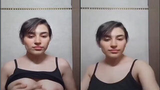 Desi Girl Shows Her Big Boobs | Viral MMS Desi