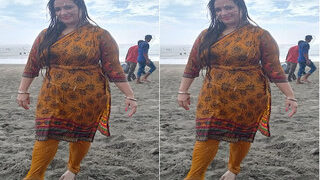 Sexy Desi Wife Shows Her Big Boobs And Pussy Part 1 | Viral MMS Desi