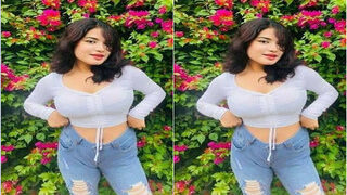 Desi Girl Shows Her Nude Body | Viral MMS Desi