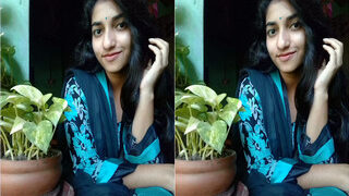 Cute Desi Girl Shows Her Boobs Part 2 | Viral MMS Desi