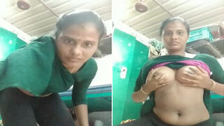 Desi Girl Shows Her Nude Body | Viral MMS Desi