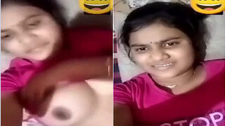Desi Girl Shows Her Boobs On VC | Viral MMS Desi