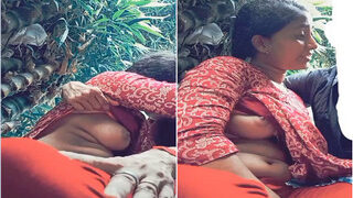 Desi Lover Romance And Boobs Pressing | Viral MMS Desi