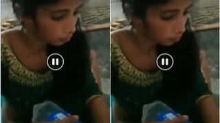 Desi Girl Sucking Lover Dick | Viral MMS Desi