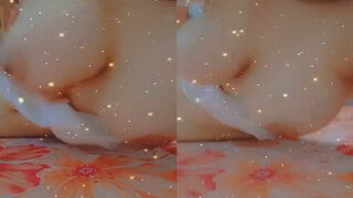 Sexy Girl Shows Boobs | Viral MMS Desi