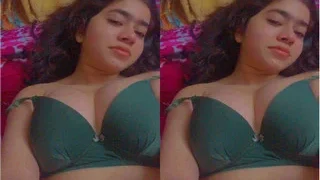 Desi Girl Shows Her Boobs Part 1 | Viral MMS Desi