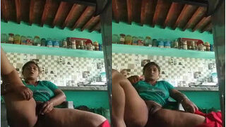 Punjabi Bhabhi Masturbating | Viral MMS Desi