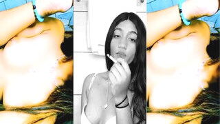 Horny Desi Girl Shows Boobs | Viral MMS Desi