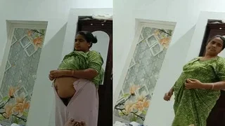 Desi Bhabhi Pussy Video Record | Viral MMS Desi