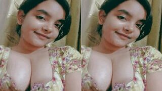 Desi Girl Shows Her Boobs | Viral MMS Desi