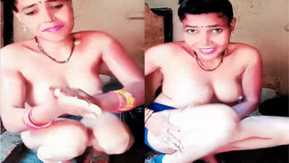 Desi Vlg Bhabhi Bathing And Fucked Part 1 | Viral MMS Desi