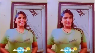 Sexy Desi Girl Boobs Visible | Viral MMS Desi