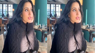 Sexy Desi Girl Shows And Bathing Part 1 | Viral MMS Desi