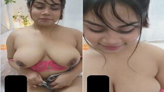 Horny Desi Model Shows Boobs | Viral MMS Desi