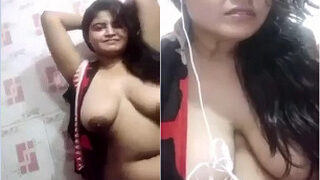 Desi Girl Shows Her Big Boobs And Pussy | Viral MMS Desi