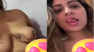 Sexy Desi Girl Shows Boobs And Pussy On VC | Viral MMS Desi