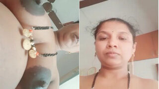 Desi Wife Shows Her Boobs And Pussy | Viral MMS Desi