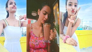 Cute Desi Girl Shows Her Boobs | Viral MMS Desi