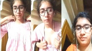 Horny Desi Girl Fingering Part 2 | Viral MMS Desi