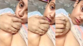 Desi Girl Sucking Her Boobs | Viral MMS Desi