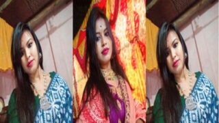 Sexy Boudi Shows Her Nude Body | Viral MMS Desi