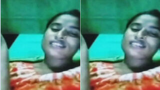 Sexy Desi Bhabhi Shows | Viral MMS Desi